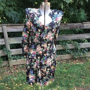 Vintage Cottagecore Floral Prairie Dress